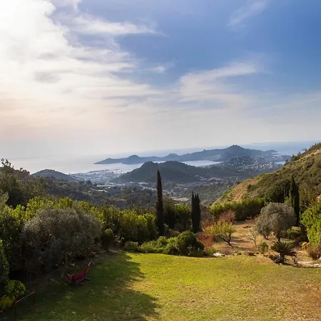 公寓 Glorious Villa With Jacuzzi, Sauna And Private Pool In Bodrum, Mugla