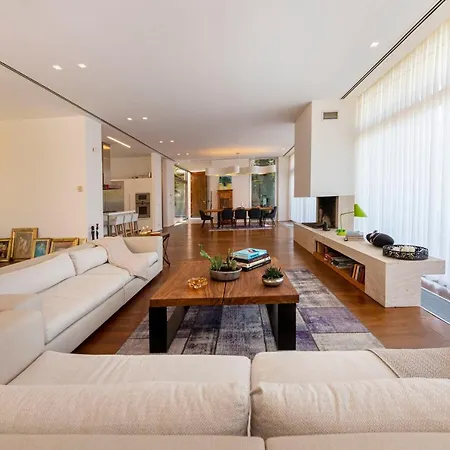 Glorious Villa With Jacuzzi, Sauna And Private Pool In Bodrum, Mugla Apartment