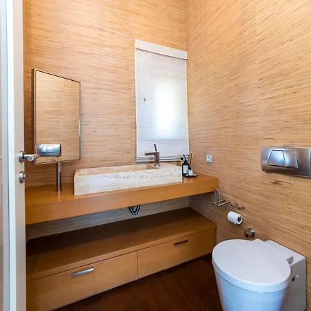 Glorious Villa With Jacuzzi, Sauna And Private Pool In Bodrum, Mugla Apartment